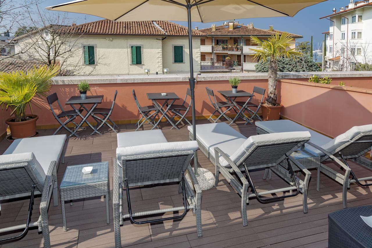 Hotel Residenza Alighieri Bardolino Exterior foto