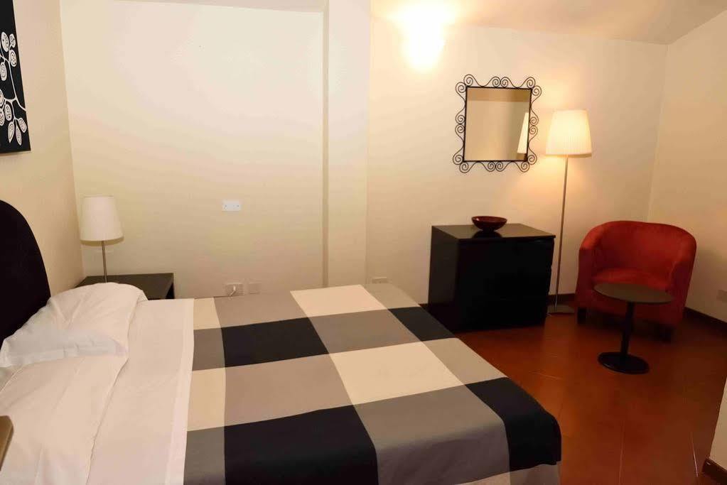 Hotel Residenza Alighieri Bardolino Exterior foto
